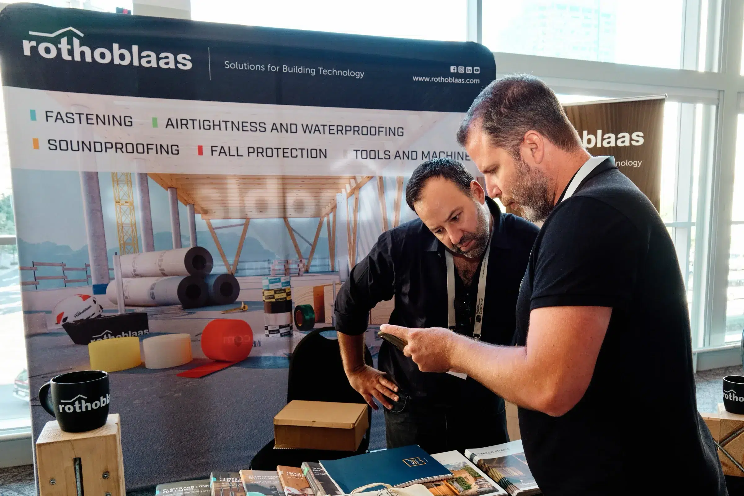 Interaction of attendee with supplier